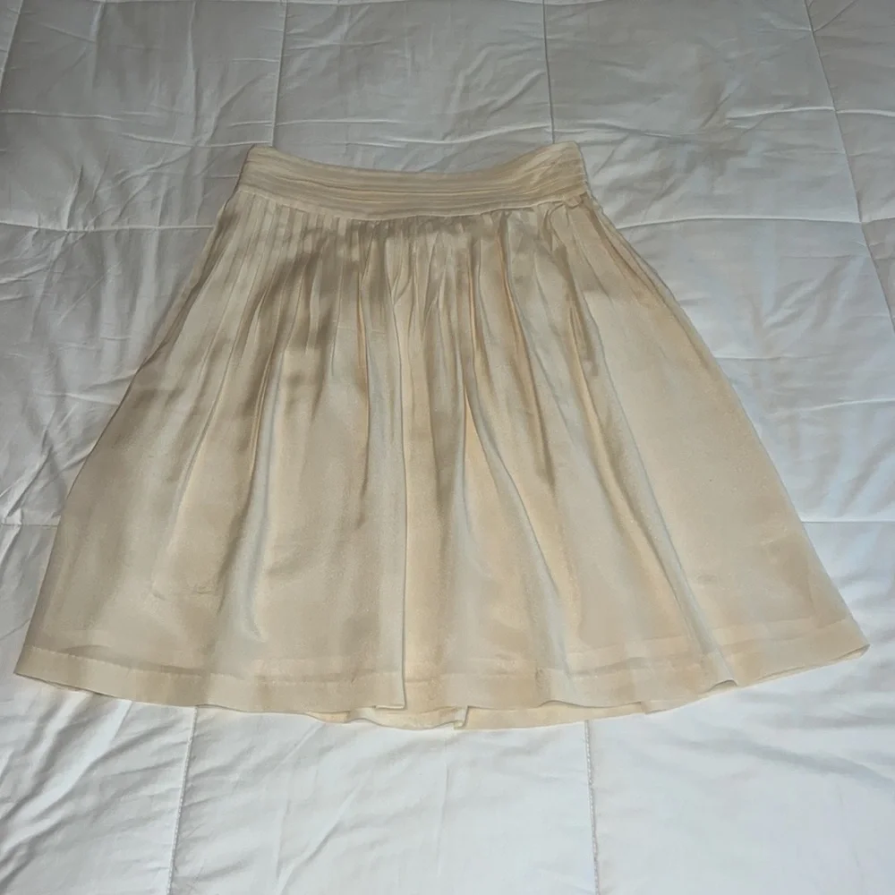 Banana Republic cream ivory silk pleated skit midi with lining zipper closure 0 - Picture 1 of 8